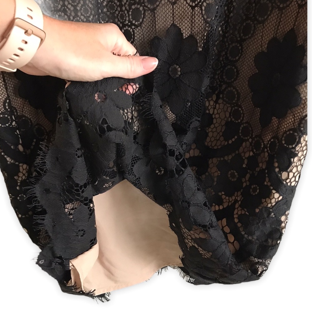 CeCe Black & Tan Lace Short Sleeve Scallop Dress - Picture 7 of 8